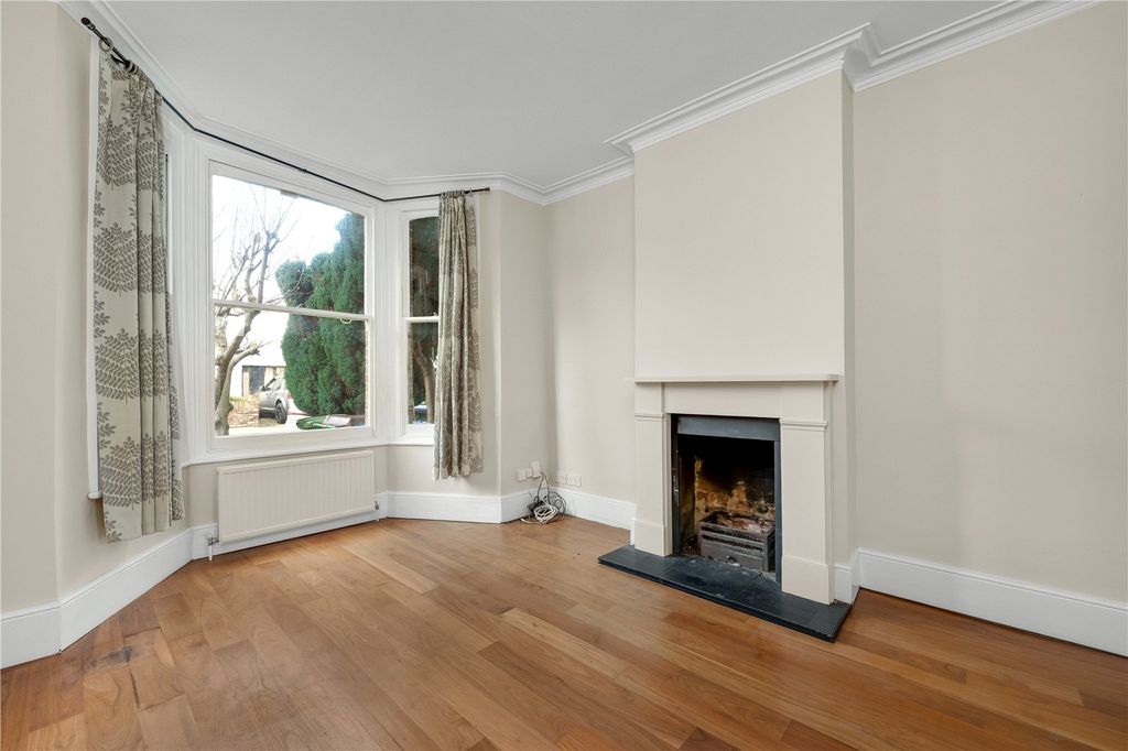 Property photo 2 of 16 Reception Room