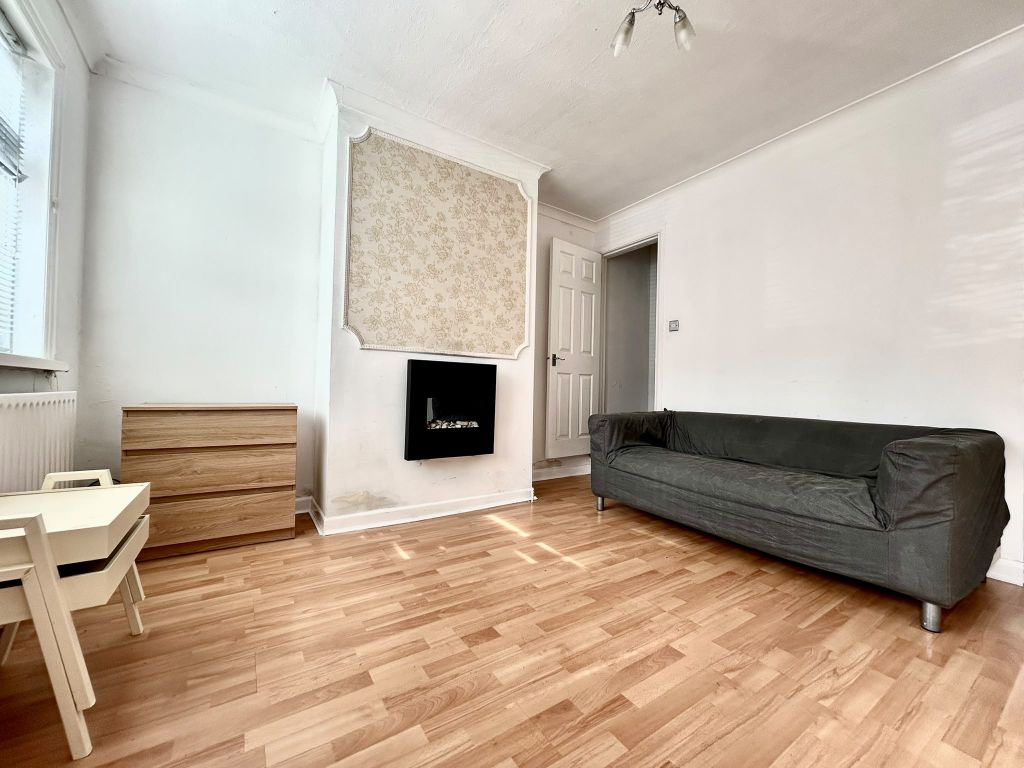 Property photo 2 of 15 Whatsapp Image 2026-09-24 At 13.35.59 (2)