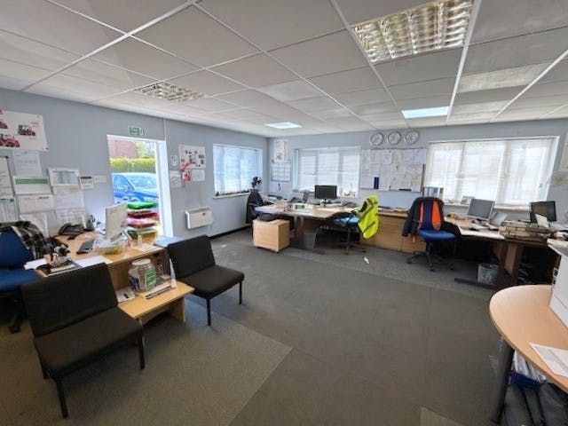 Property photo 1 of 5 Office ii.Jpg