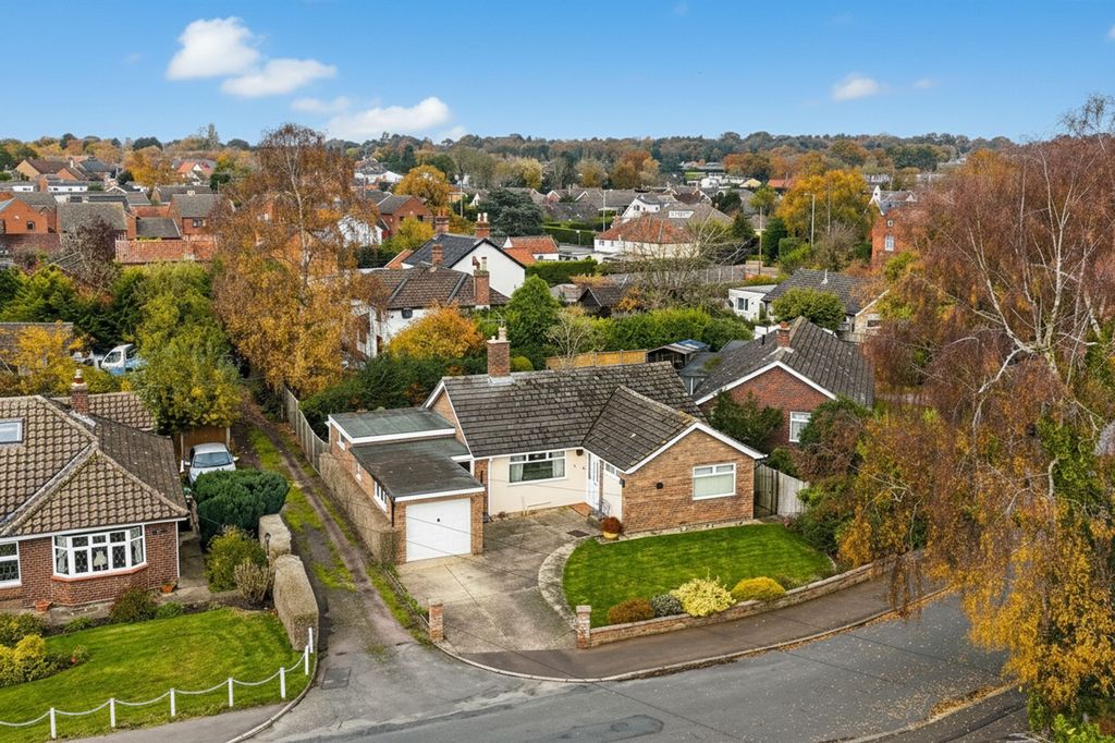 Property photo 1 of 23