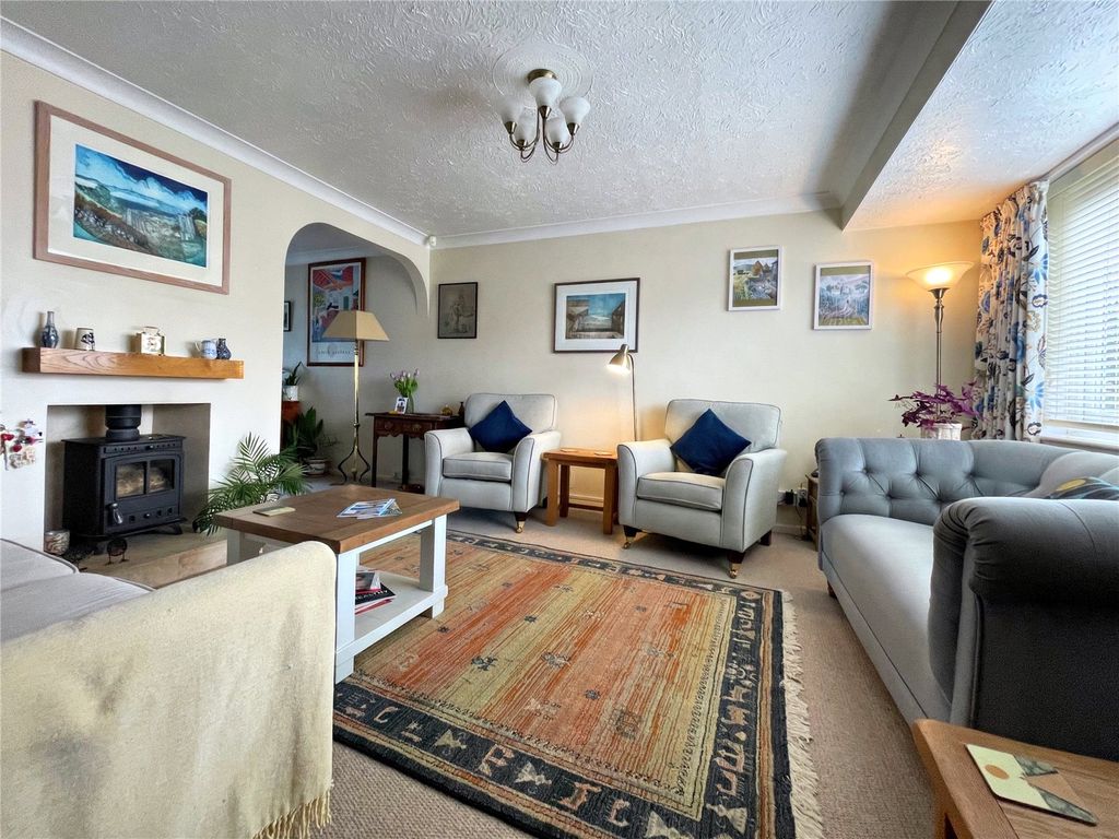 Property photo 2 of 24 Picture No. 05