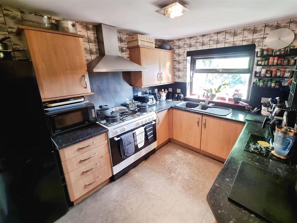 Property photo 3 of 25 7Afae3Ef-4690439_1248967983604080_8285074667198286