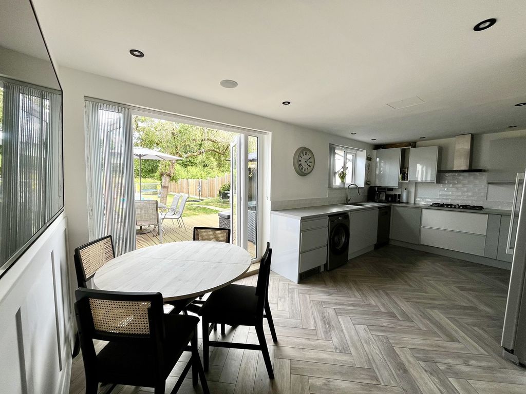 Property photo 3 of 12 Not Specified