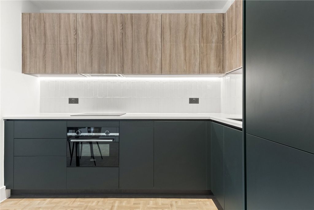 Property photo 3 of 12 Picture No. 04