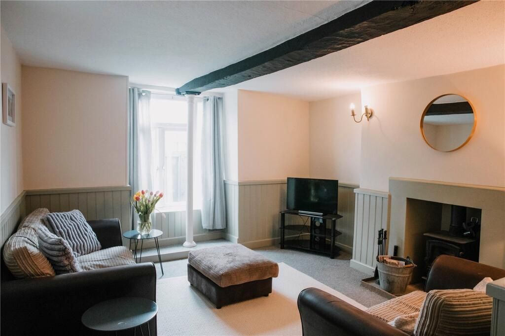 Property photo 1 of 5 Reception