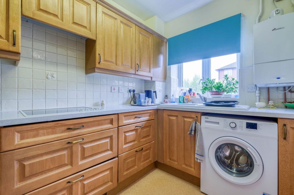 Property photo 3 of 13