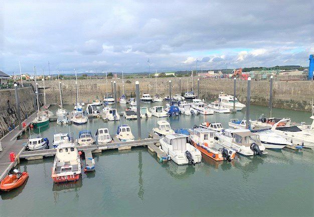 Property photo 2 of 10