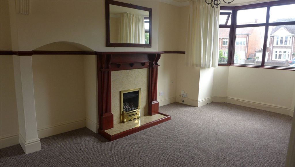 Property photo 2 of 13 Picture No. 02