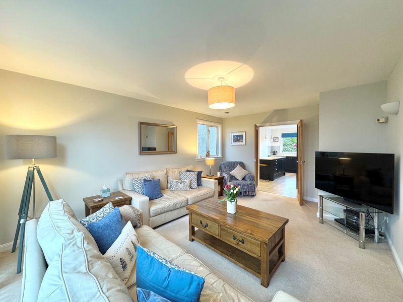 Property photo 3 of 33 Photo 15