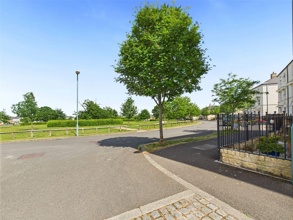 Property photo 3 of 18 Picture No. 04