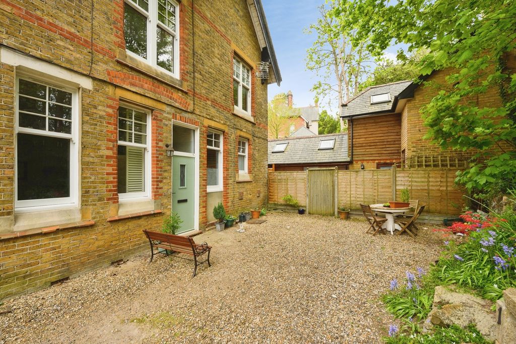 Property photo 1 of 19 Pbox-Img.Jpg