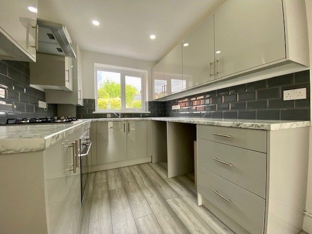 Property photo 3 of 15 Front