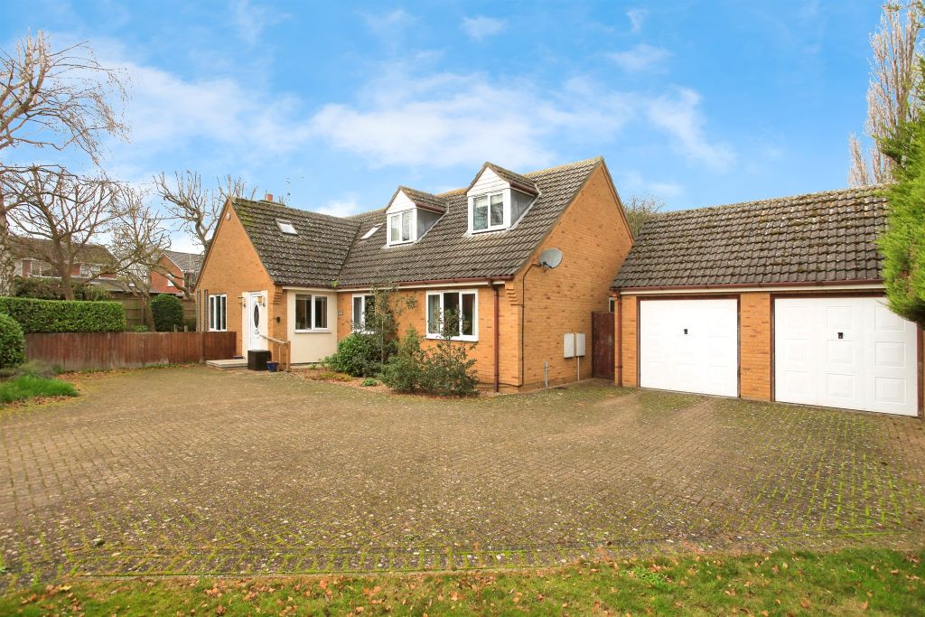 Property photo 1 of 26 Outside