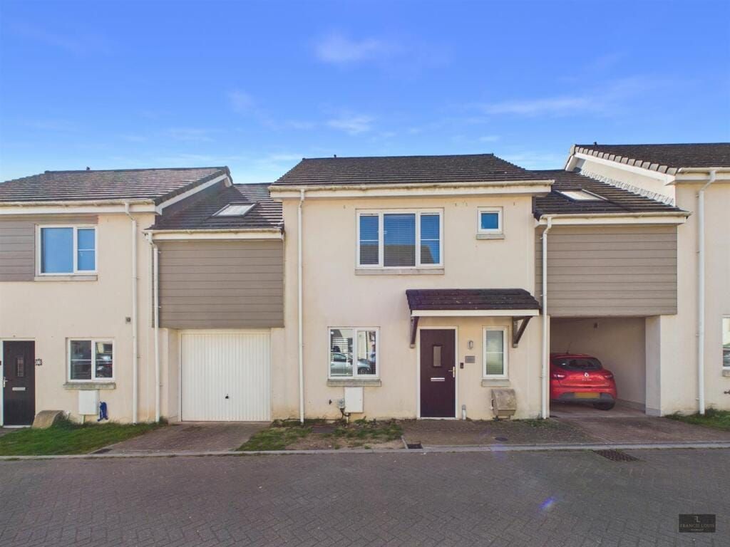 Property photo 1 of 20