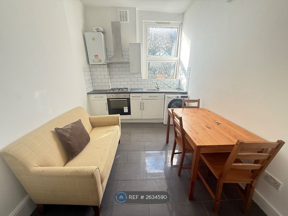 Property photo 3 of 6