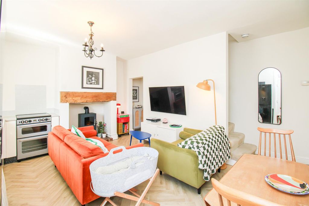 Property photo 3 of 9 Open Plan Lounge/Kitchen/Diner