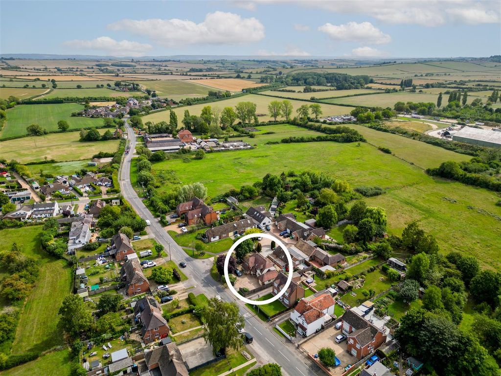 Property photo 2 of 23 Dji_0187-Hdr.Jpg