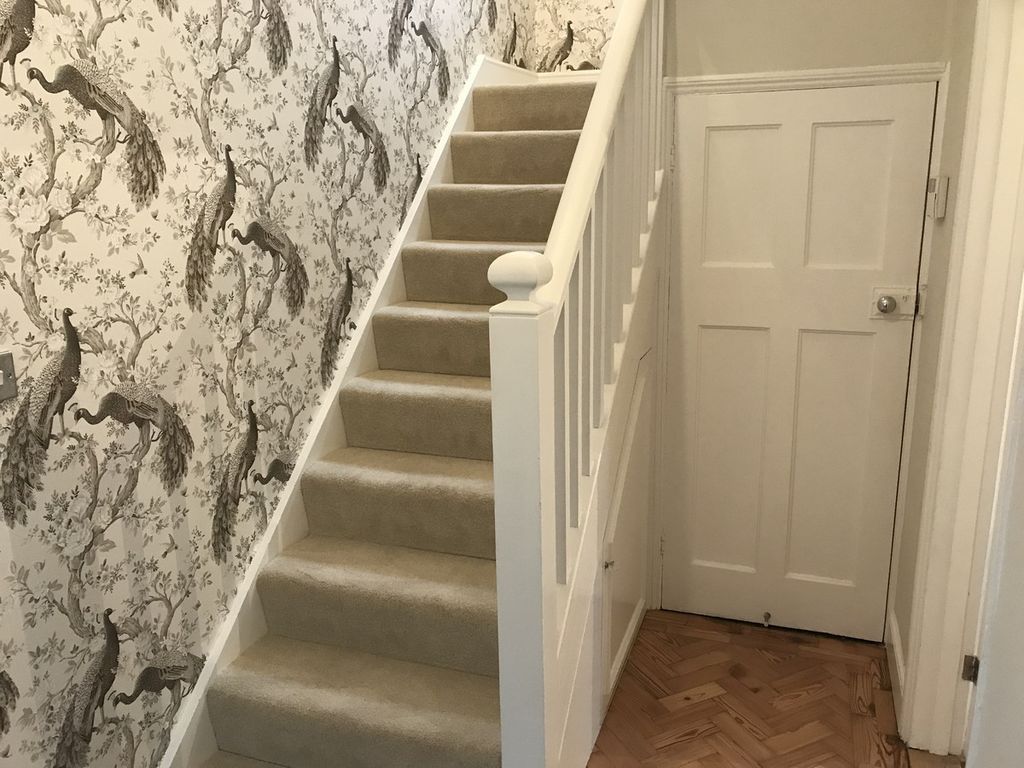 Property photo 2 of 25