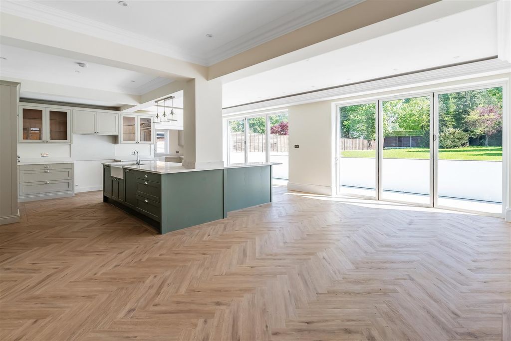 Property photo 2 of 43 103-Burdon-Lane-24.Jpg