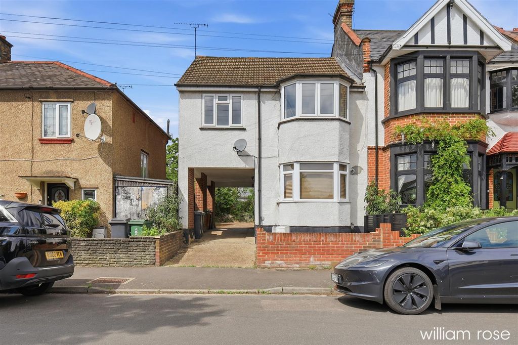 Property photo 1 of 11 19_Img_0806.Jpg