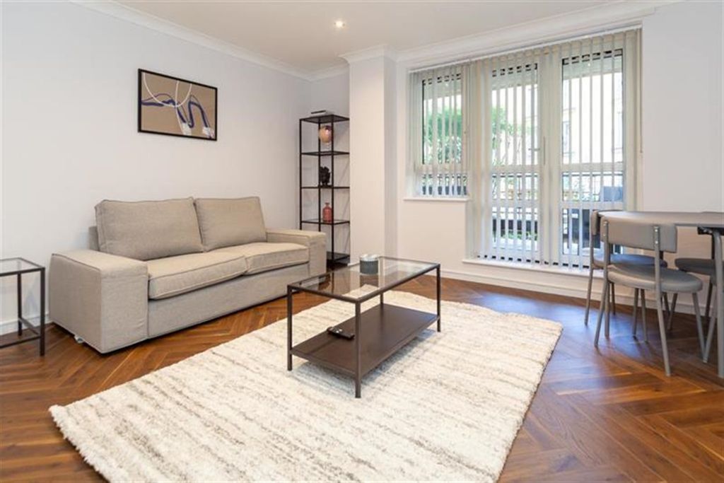 Property photo 1 of 10 (Main)