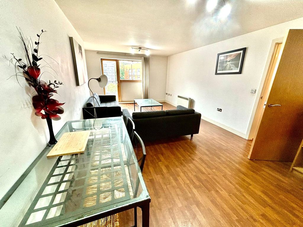 Property photo 3 of 9 Picture No. 04