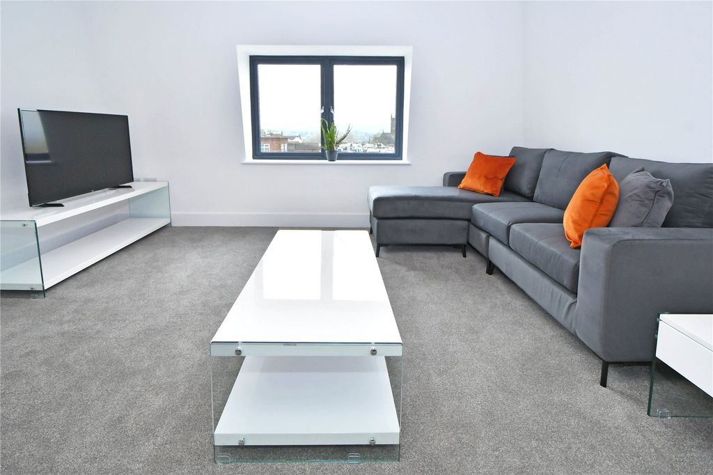 Property photo 3 of 28 Picture No. 20