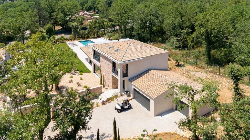 Property photo 3 of 29