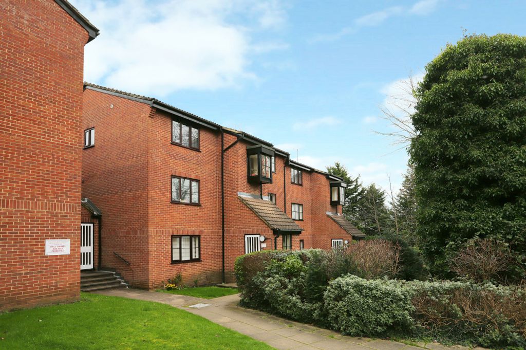 Property photo 1 of 5 Img_5435