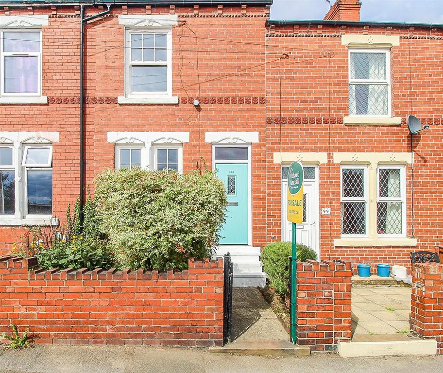 Property photo 1 of 9