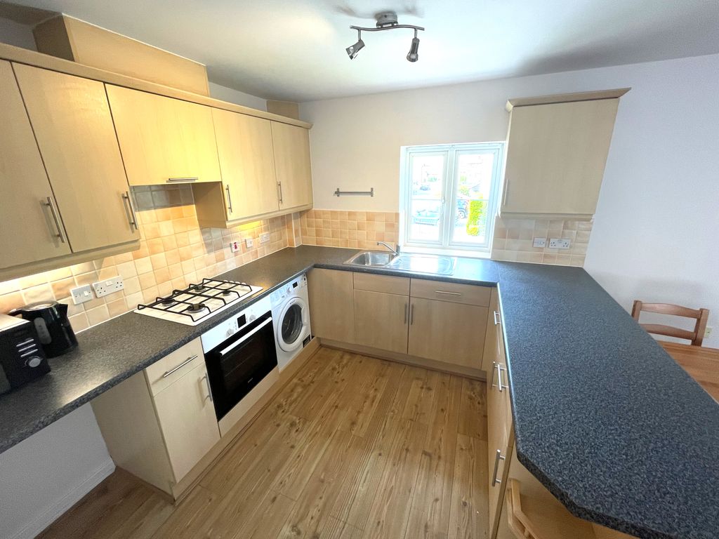 Property photo 3 of 7