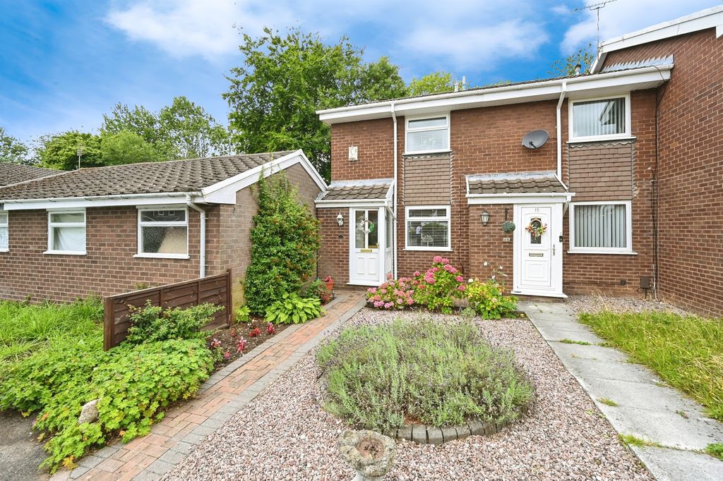 Property photo 1 of 17