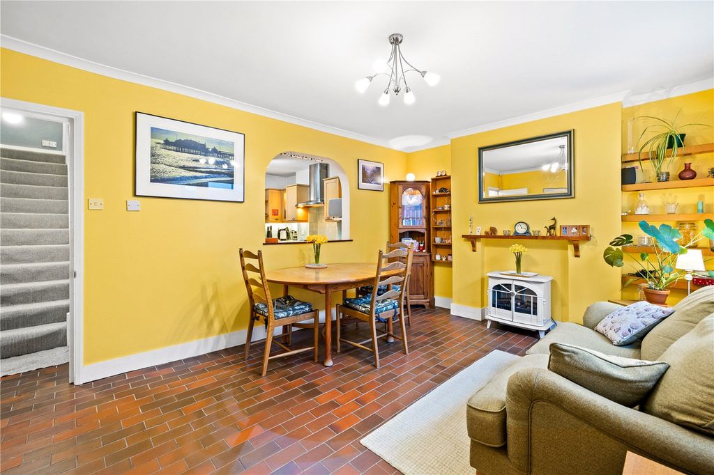 Property photo 3 of 19 Picture 3