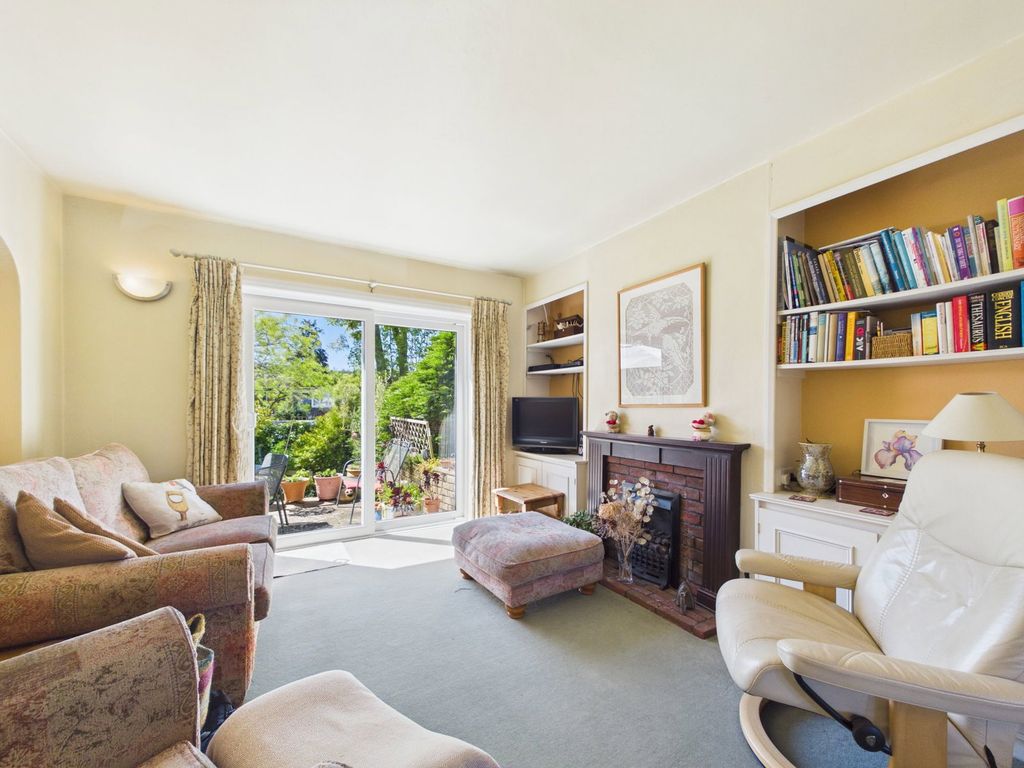 Property photo 2 of 37
