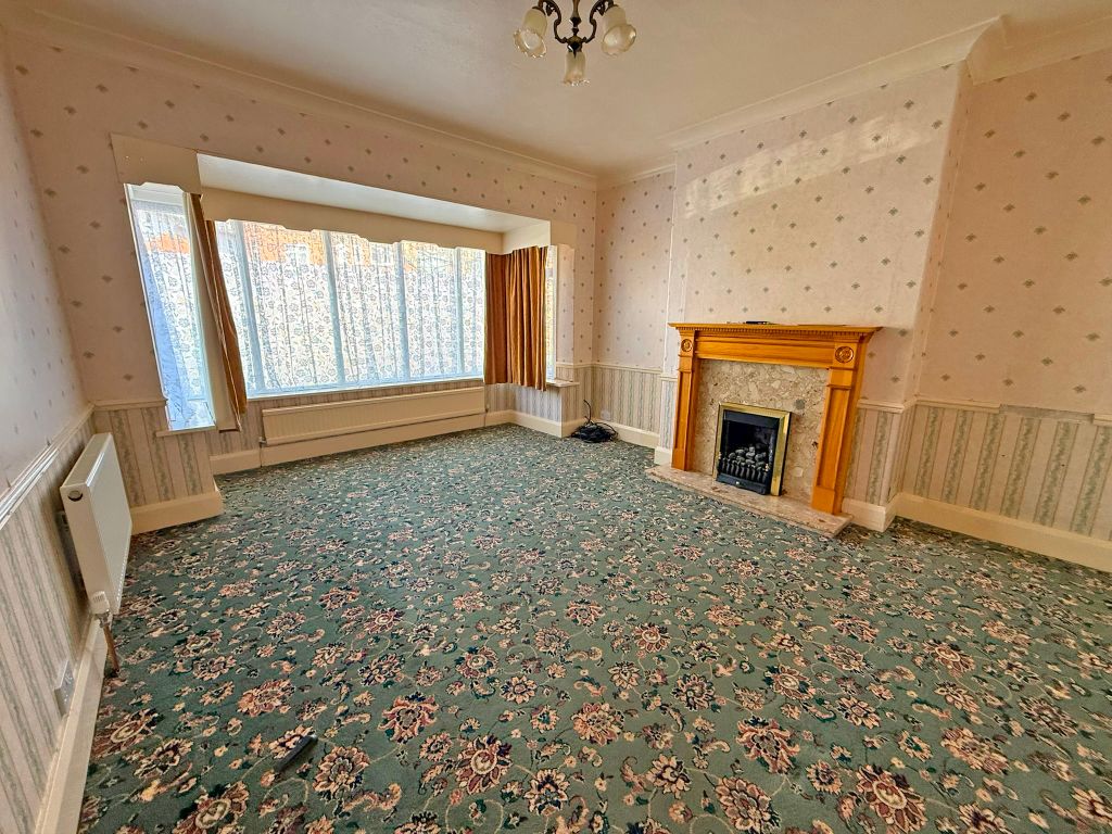 Property photo 2 of 13 Img_2861