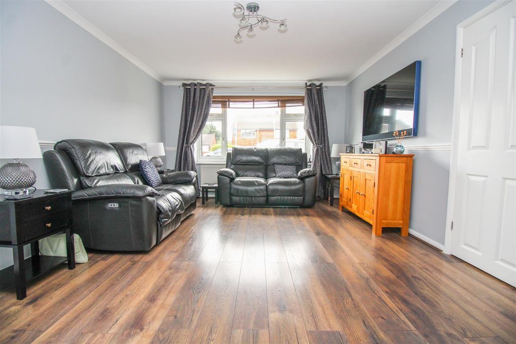 Property photo 3 of 17 Img_4772.Jpg