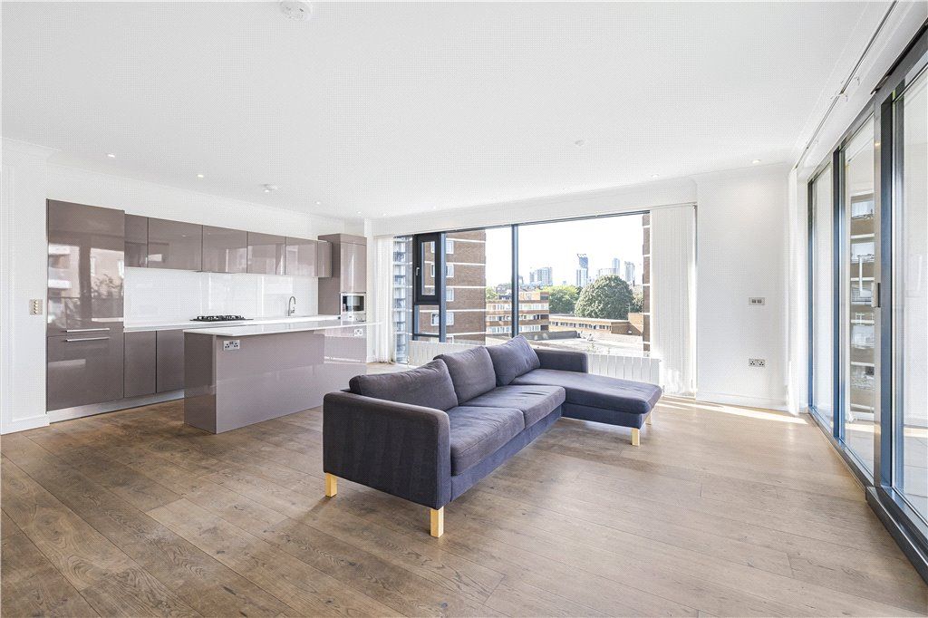 Property photo 1 of 17 Reception Room