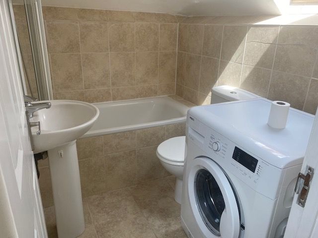 Property photo 3 of 3