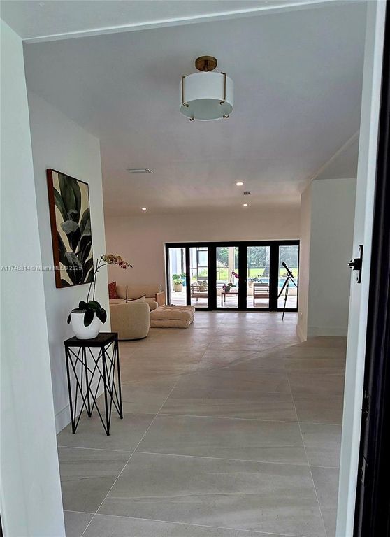 Property photo 1 of 4 <Alttext/>