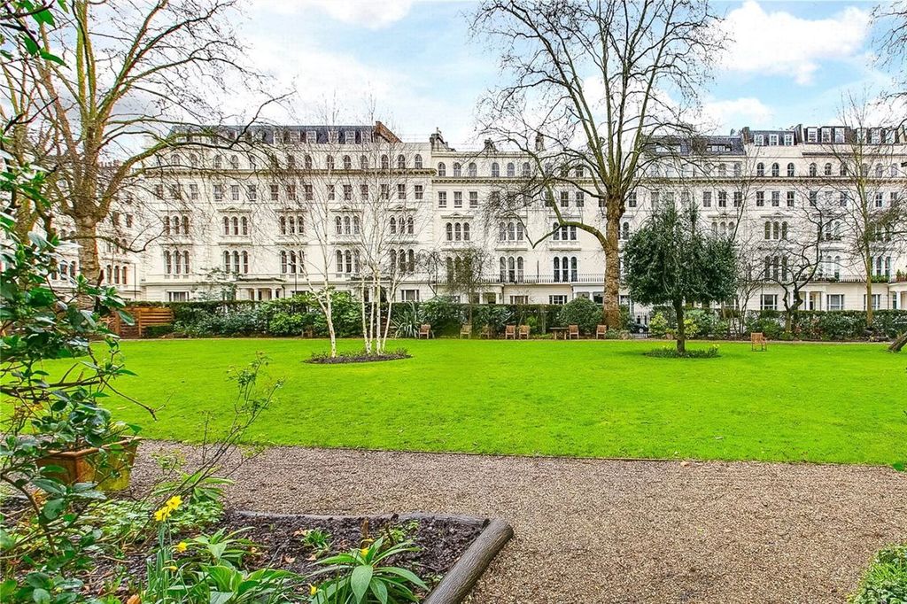 Property photo 2 of 2