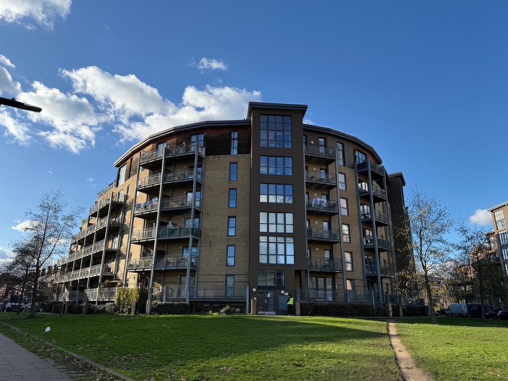 Property photo 1 of 19