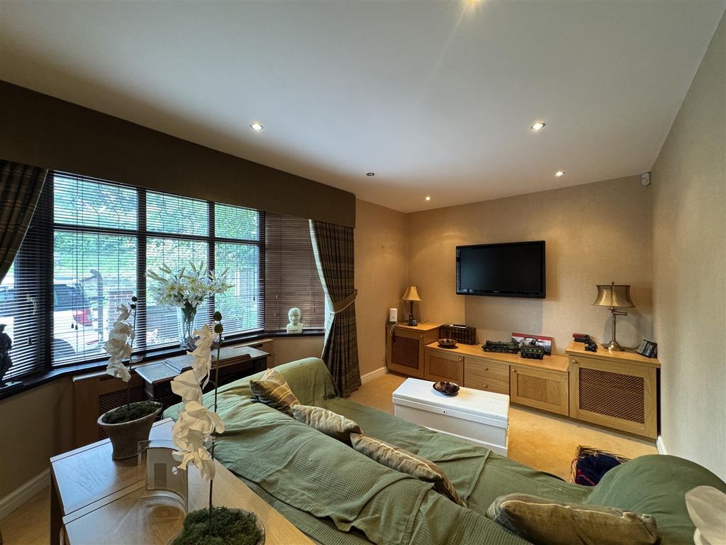 Property photo 2 of 18 Img_6119.Jpeg