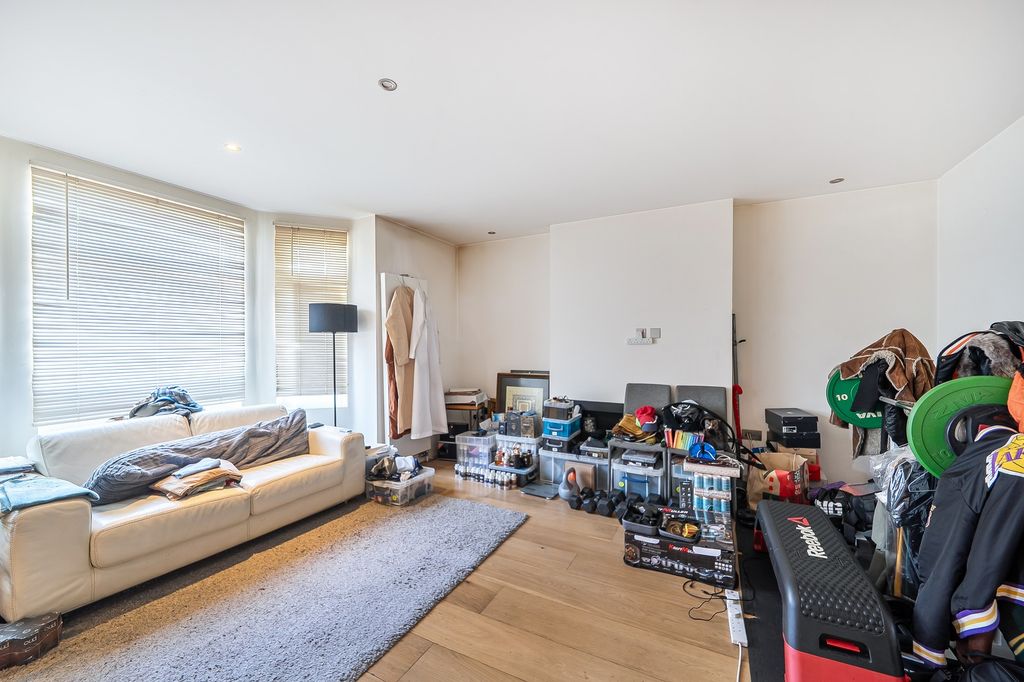 Property photo 3 of 12 Not Specified