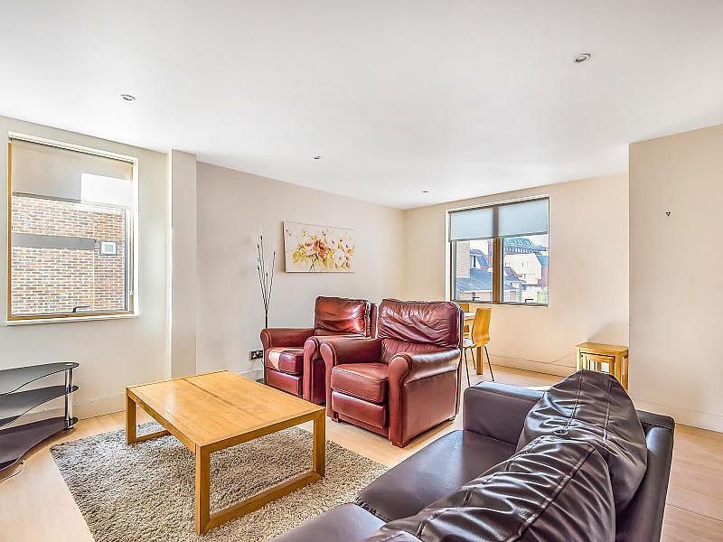 Property photo 3 of 10 Living Area A
