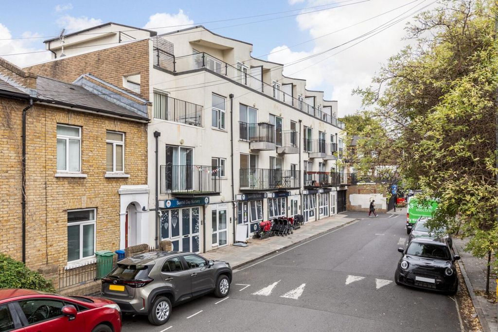 Property photo 2 of 11 R2A1276-1500x1000.Jpg