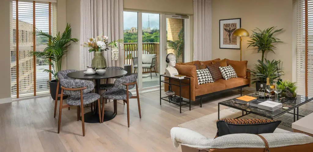 Property photo 2 of 19