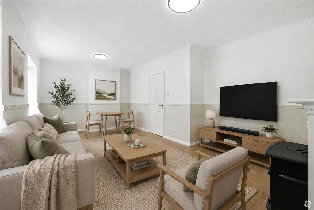 Property photo 2 of 11 Living Room
