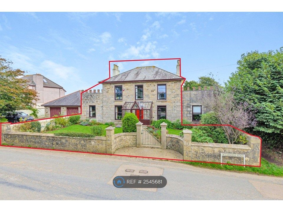 Property photo 2 of 10