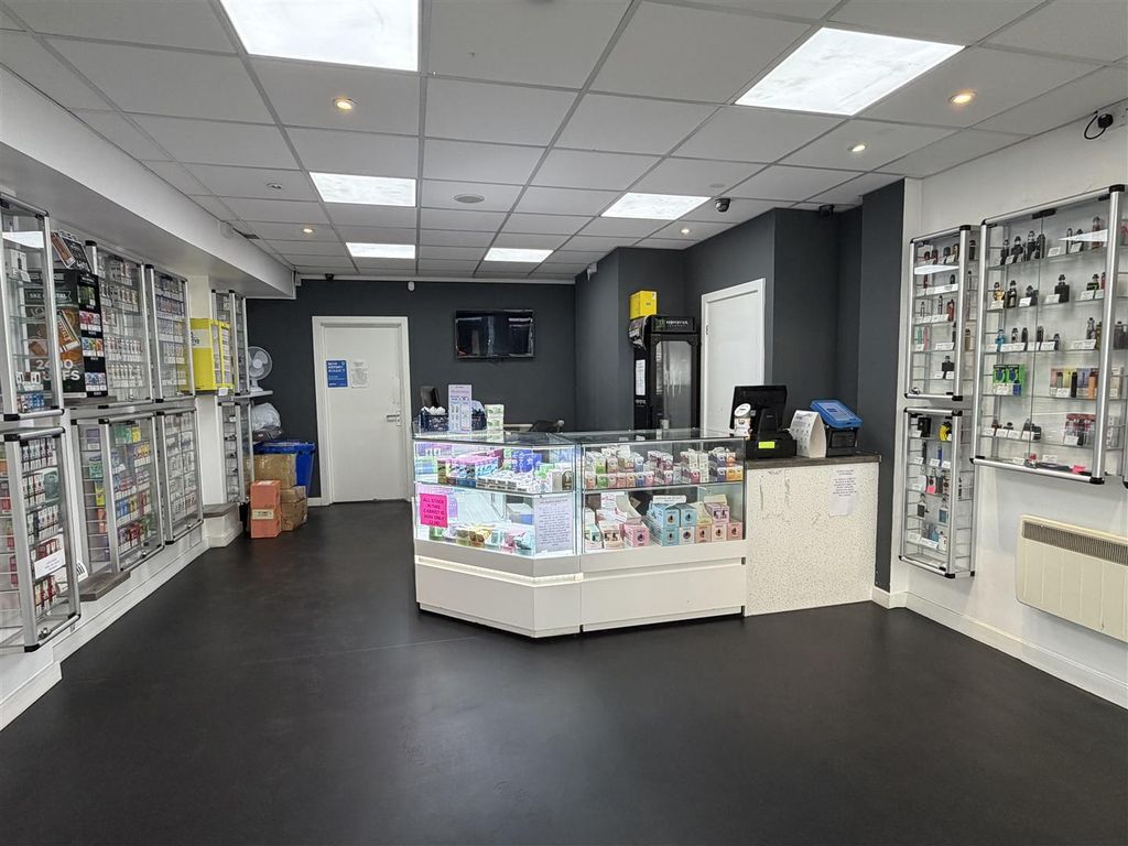 Property photo 2 of 6