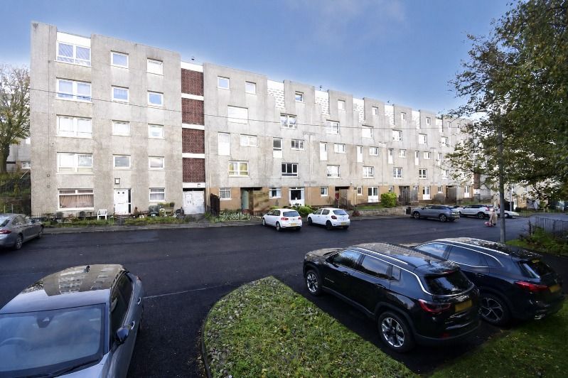 Property photo 1 of 14 2 Bed Maisonette For Sale Sandbank Terrace, Glasgow G20
